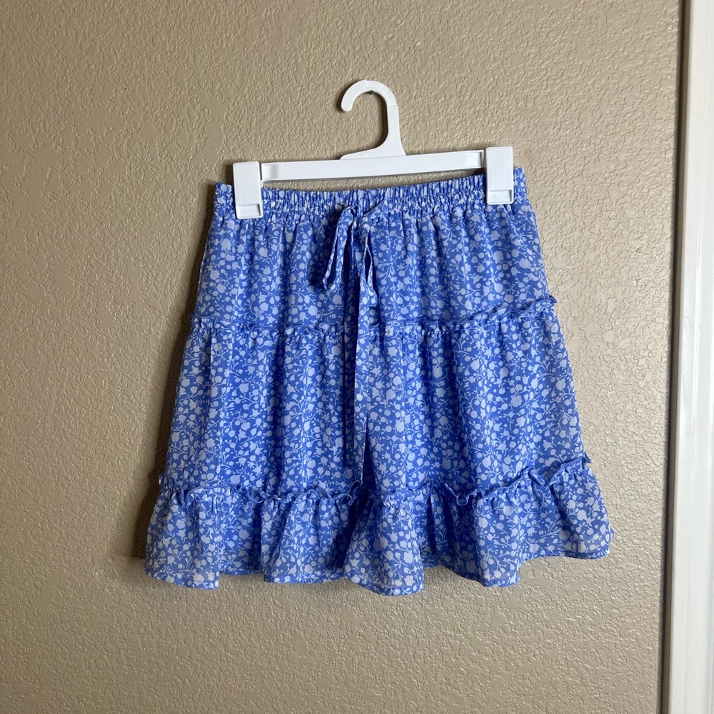 Short blue ruffle layered skirt